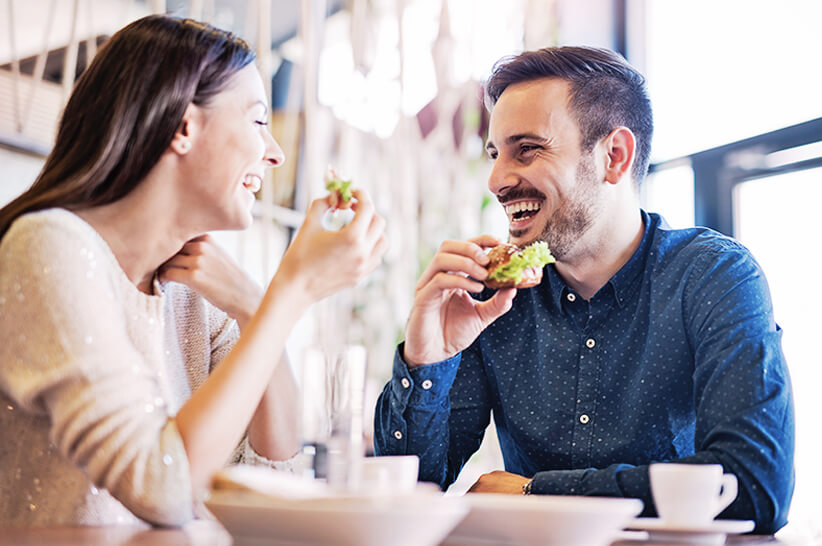 7 Important Rules When Eating Out on Keto