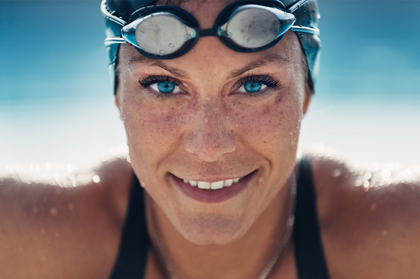 10 Best Tips to Lose Weight Swimming (Plus: Health Benefits)