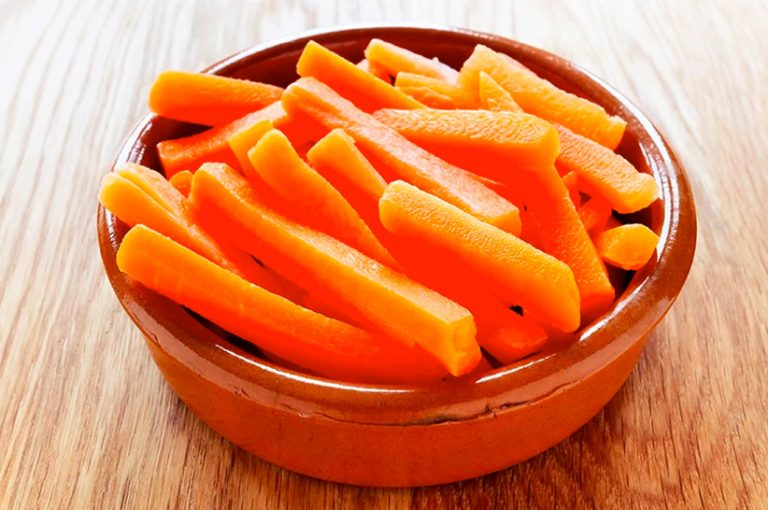 Carbs in Carrots & Other Nutritional Info Kiss My Keto Blog