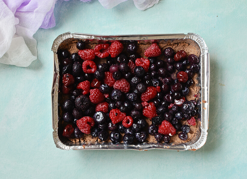 Chocolate Crust Pie With Berry Filling and Cream Cheese Topping instructions