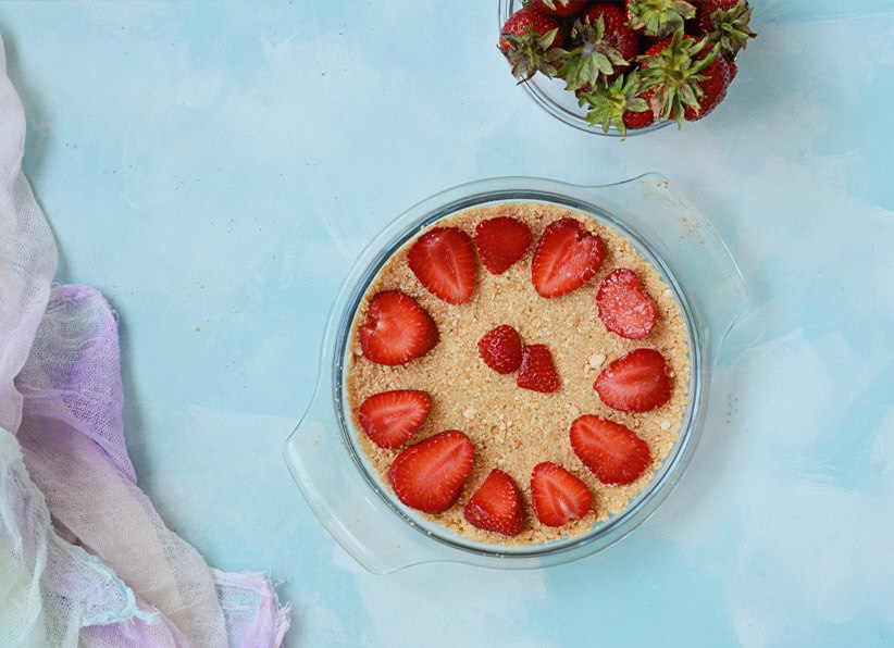 Strawberry Birthday Cake Cream Cheese Pie instructions