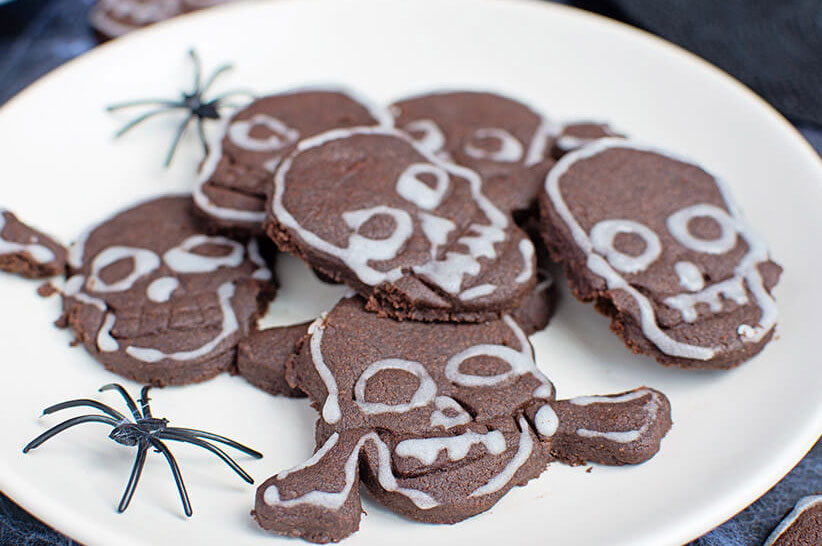 Keto Black Skull Cookies