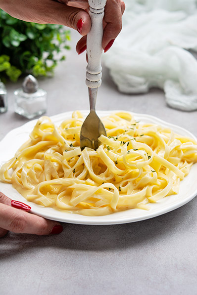 Cheesy-Fettuccine